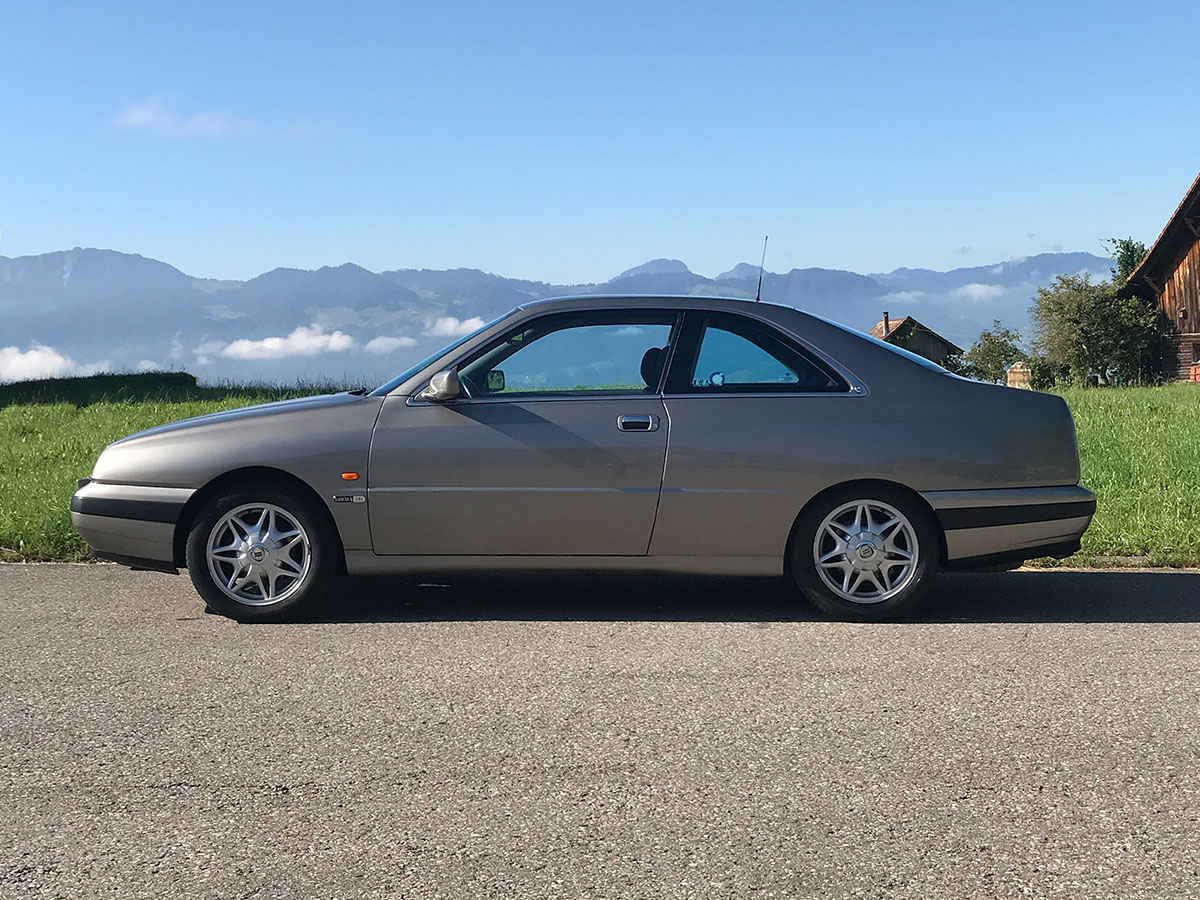 Lancia Kappa 2.0 Turbo Coupé silber 1997