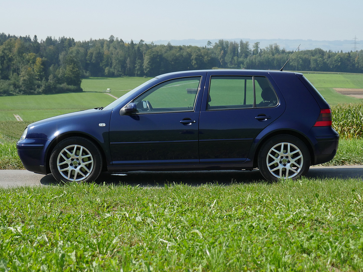 VW Golf IV 1.8 Turbo 180 PS dunkelblau 2003