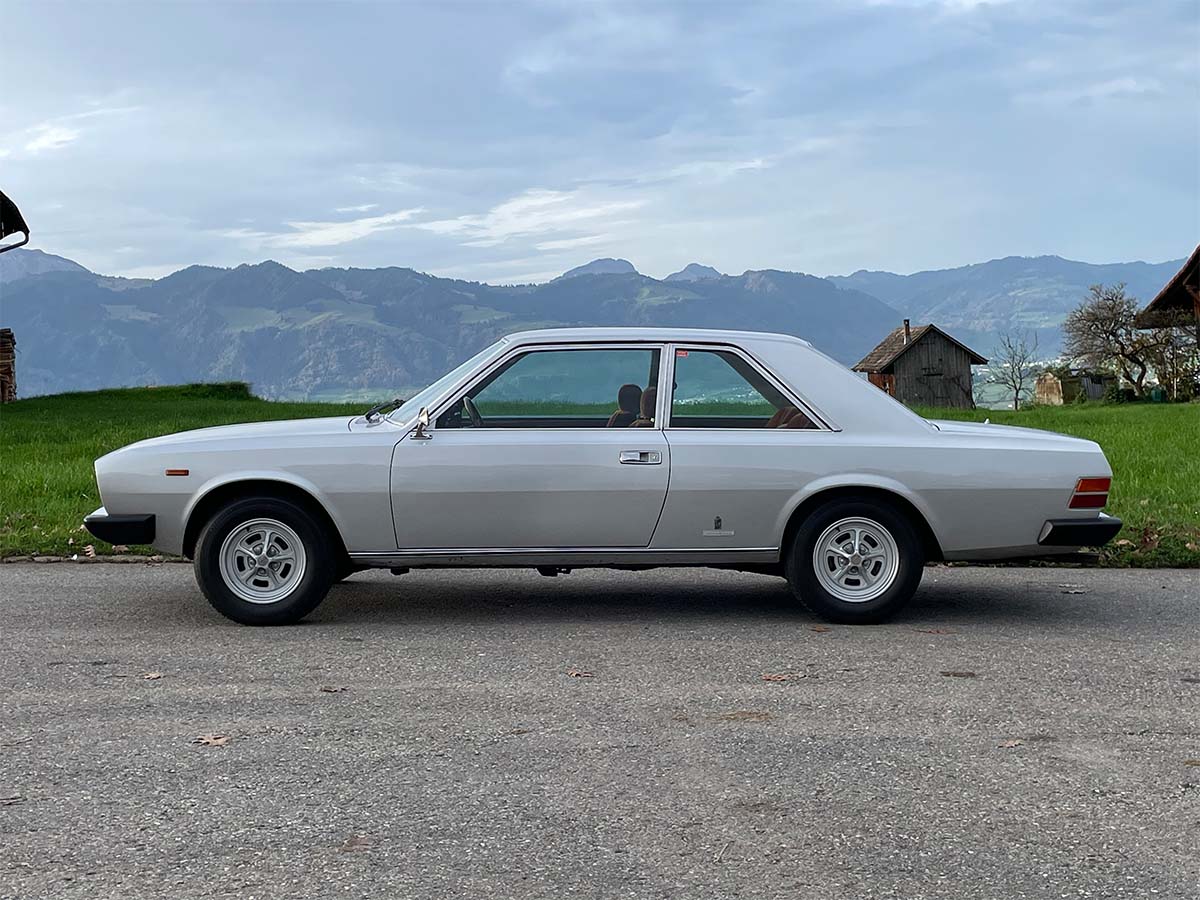 Fiat 130 Coupé manual silber 1972