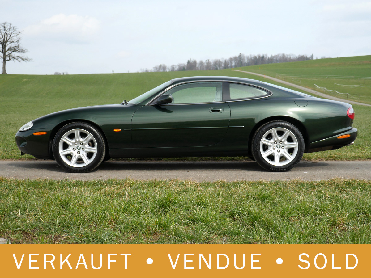 Jaguar XK8 Coupé dunkelgrün beige 1998