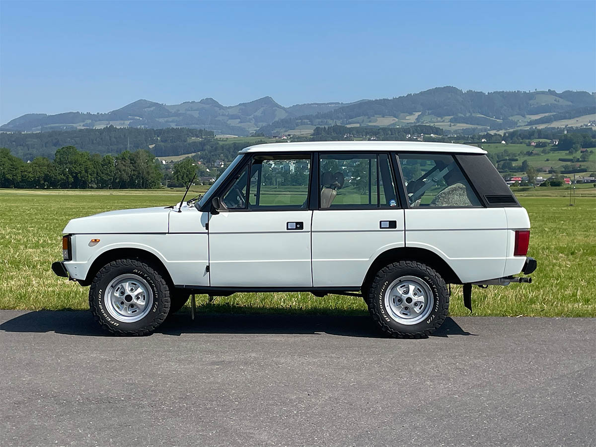 Range Rover Classic 3.5 Liter V8 Handschalter weiss 1984
