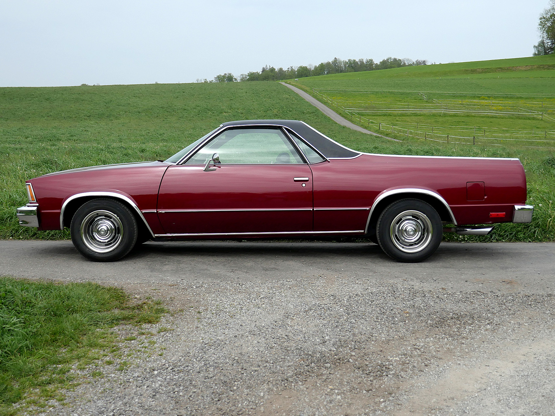 Chevrolet El Camino Pickup V8 5.0 bordeaux 1979
