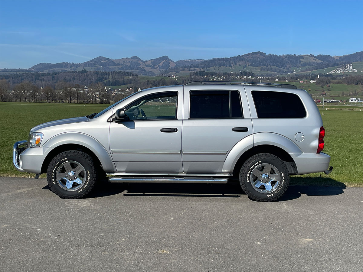 Dodge Durango 5.7 Liter Hemi silber 2008
