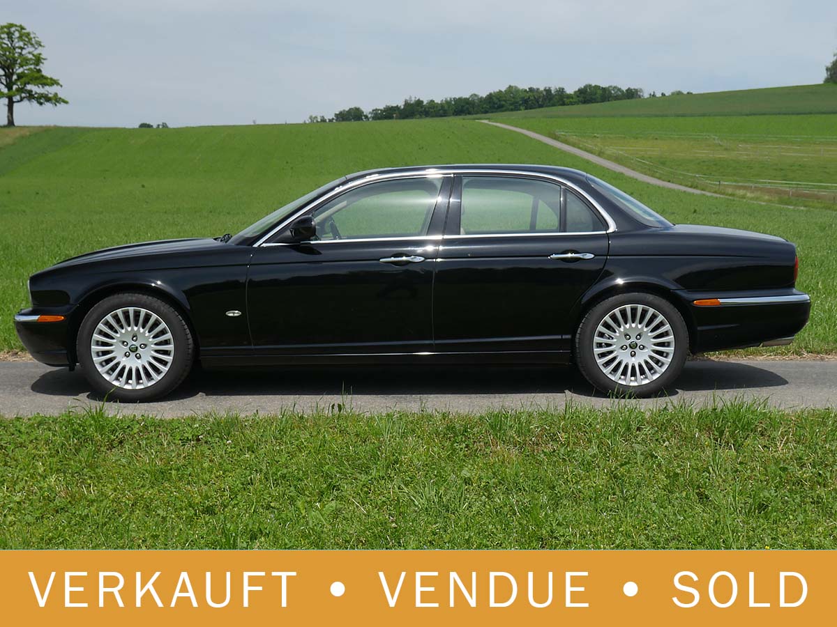 Jaguar XJ8 Sovereign 4.2 V8 schwarz 2005
