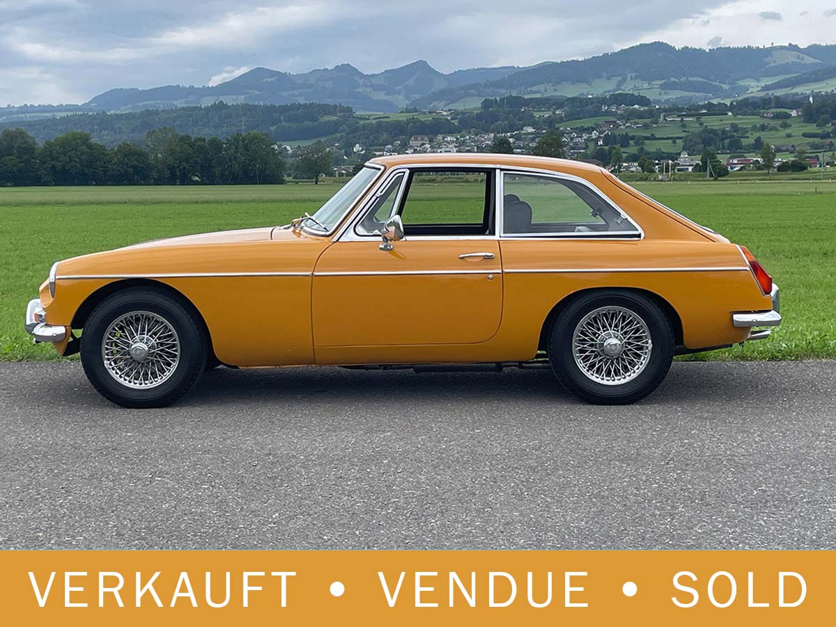 MG B GT Coupé dunkelgelb 1972