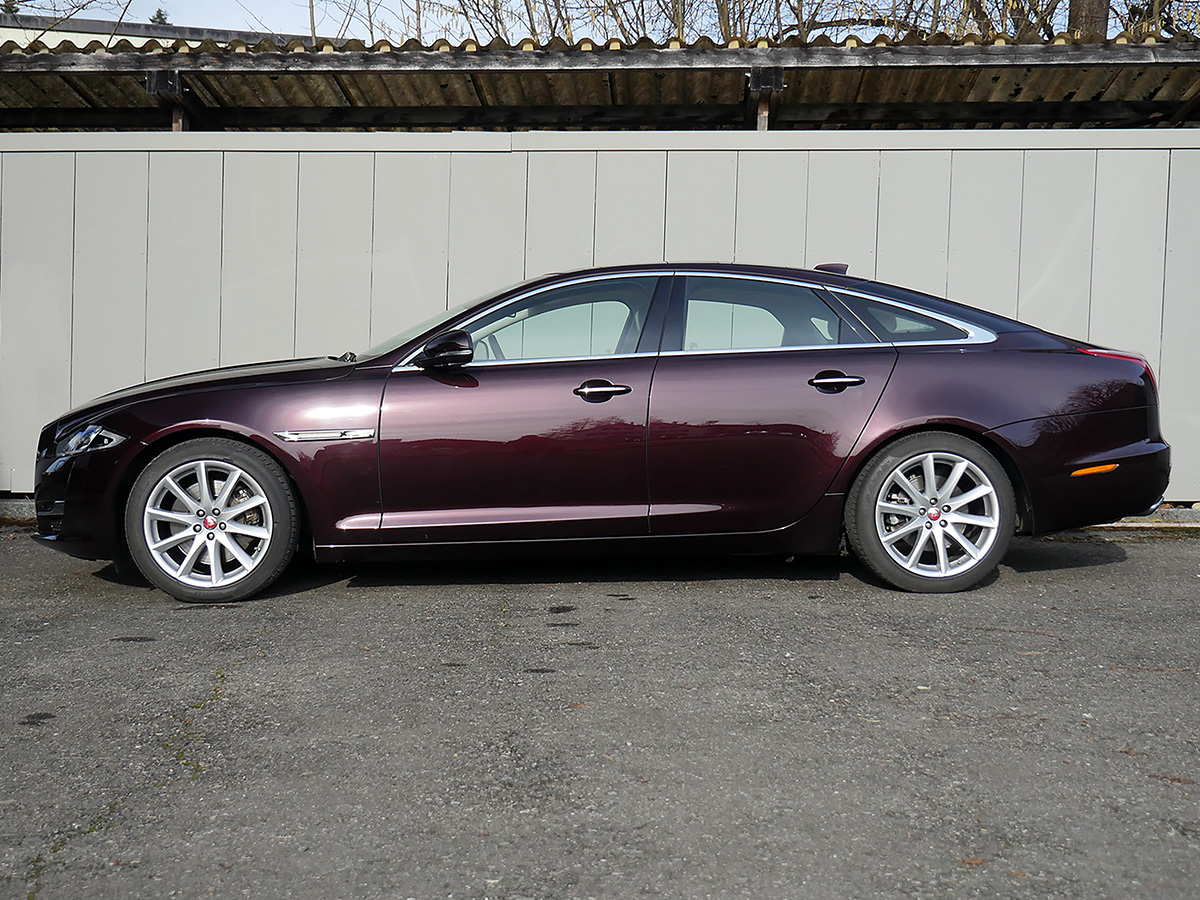 Jaguar XJ 3.0 V6d X351 Caviar Red 2016