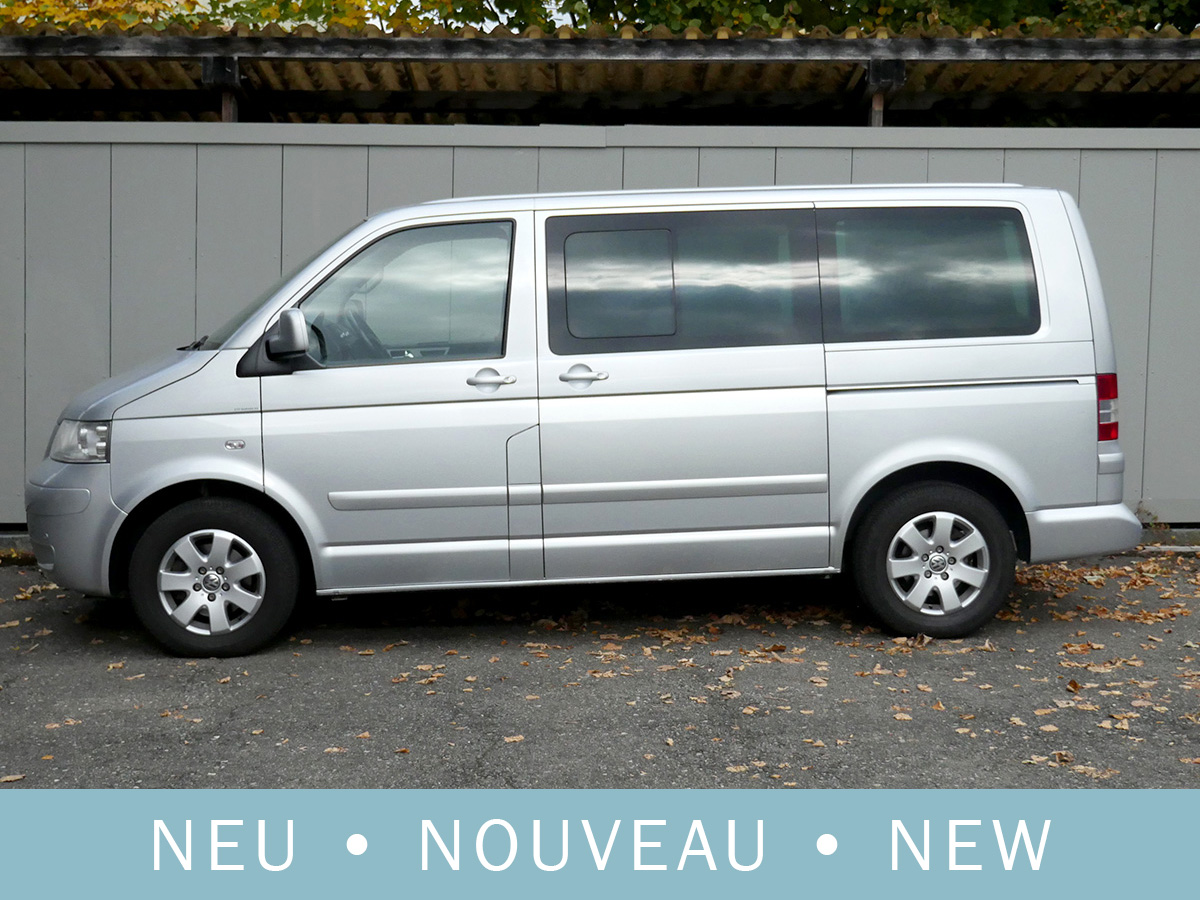 VW Bus T5 Multivan silber 2003