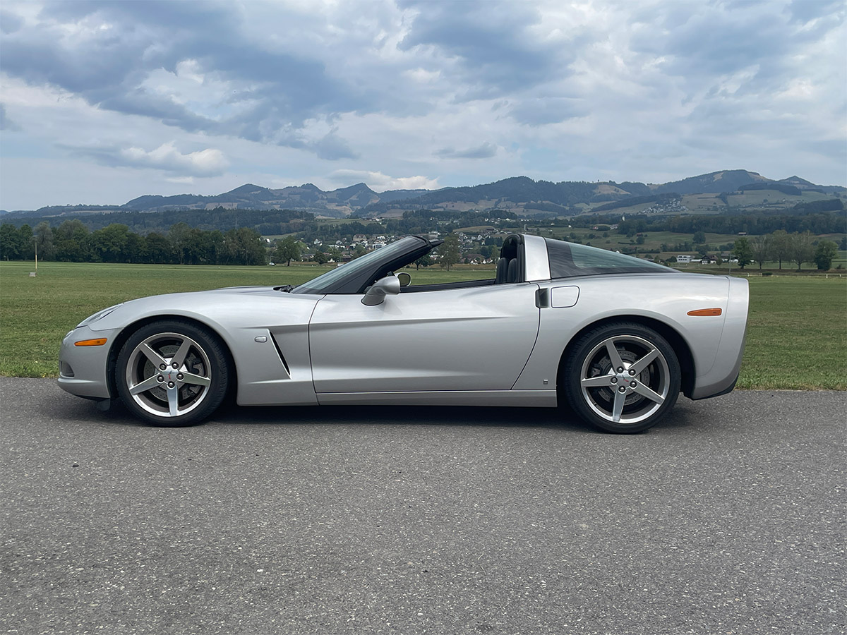 Chevrolet Corvette Coupé Targa C6 LS2 6.0 V8 manual silber 2007