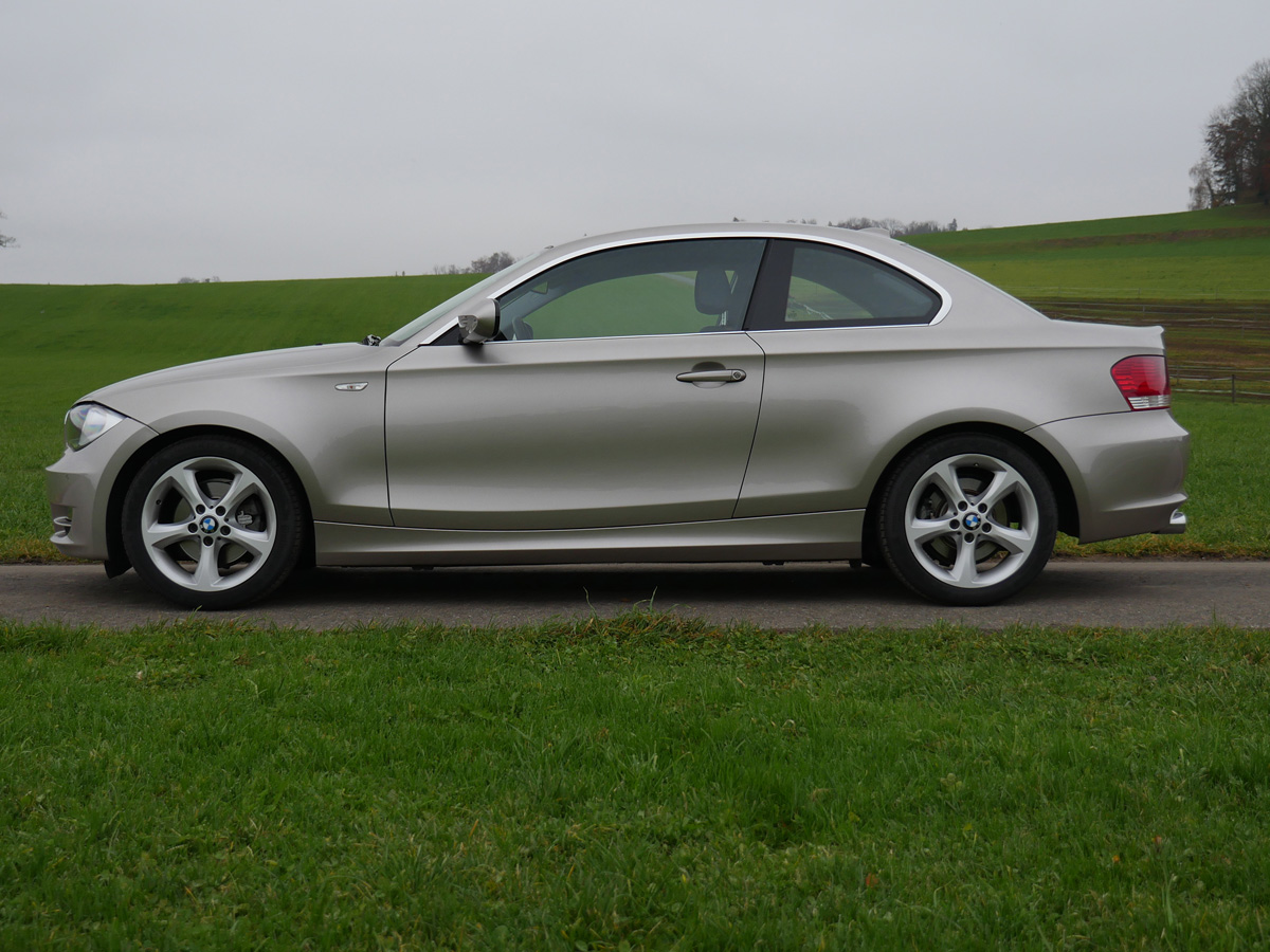 bmw 125i coupe silber 2010 0000 1