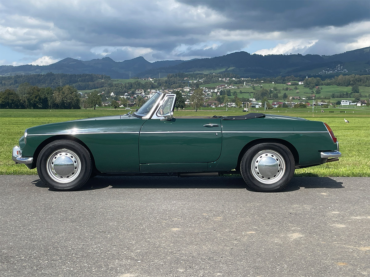 mg b roadster mk1 dunkelgruen overdrive 1965 0000 IMG 1