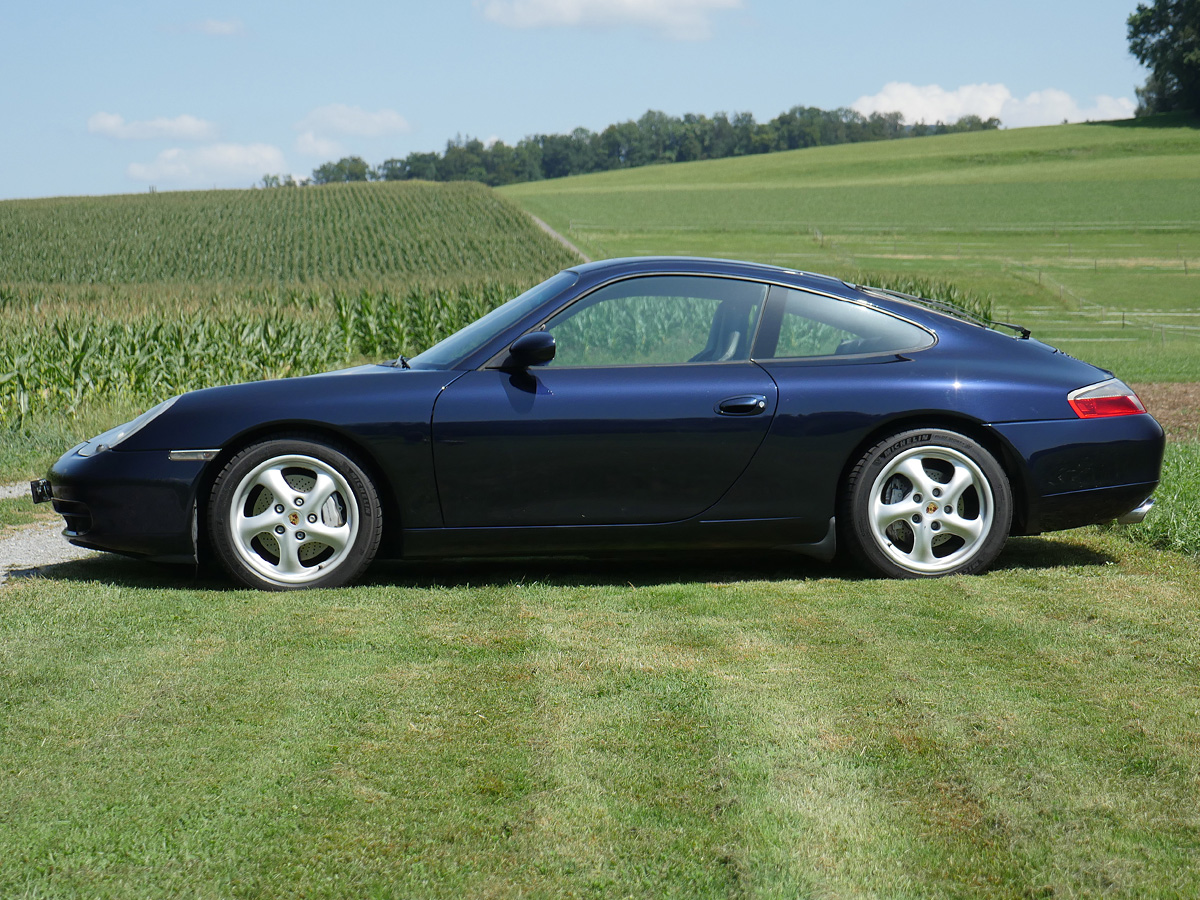 porsche 911 996 carrera 4 dunkelblau 2000 0000 1