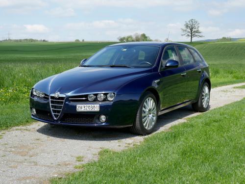 alfa romeo 159 sportwagon 3-2 v6 q4 dunkelblau 2007 0002 3