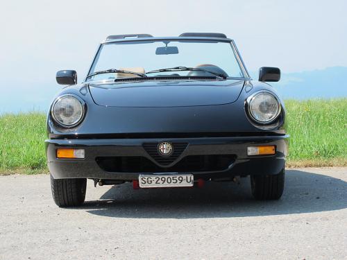 alfa romeo 2-0 spider schwarz 1992 1200x900 0003 4