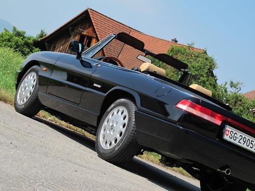 alfa romeo 2-0 spider schwarz 1992 1200x900 0005 6