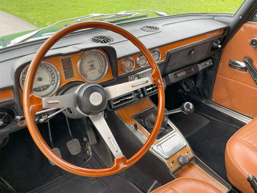 alfa romeo 2000 berlina gruen 1972 0012 IMG 13