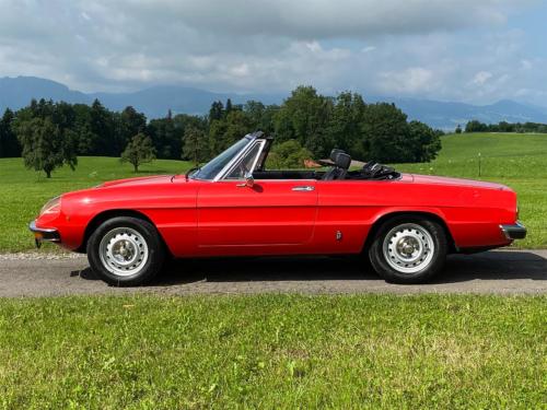 alfa romeo 2000 spider veloce rot 1979 0000 IMG 1