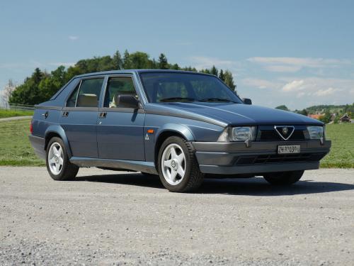 alfa romeo 75 2-0 ts blau 1990 1200x900 0001 2