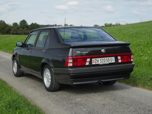 alfa romeo 75 ts SE schwarz 1992 1200 0011 12
