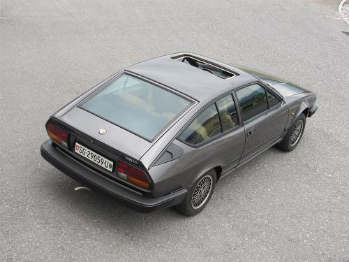 alfa romeo alfetta 2000 gtv anthrazit 1984 1200x900 0009 10