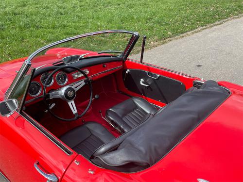 alfa romeo giulia 1600 spieder rot 1963 0011 IMG 12