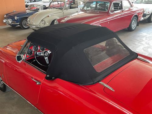 alfa romeo giulia 1600 spieder rot 1963 0013 IMG 14