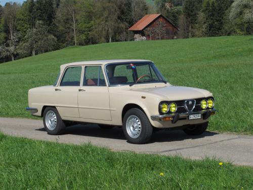 alfa romeo giulia nuova super 1600 beige 1975 02 0002 IMG 3