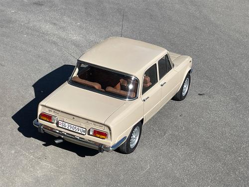 alfa romeo giulia nuova super 1600 beige 1975 02 0017 IMG 18