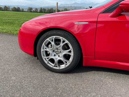 alfa romeo spider 2-2 jts rot 2007 neu 0008 IMG 9