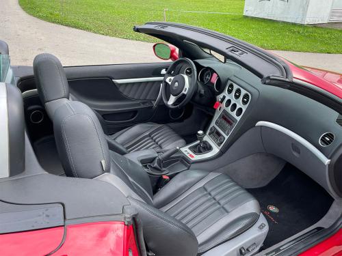 alfa romeo spider 2-2 jts rot 2007 neu 0010 IMG 11