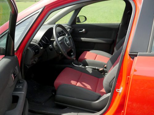 audi a2 1-4 rot 2004 0011 12