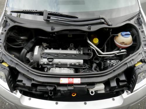 audi a2 1-4 silber 2000 0018 18