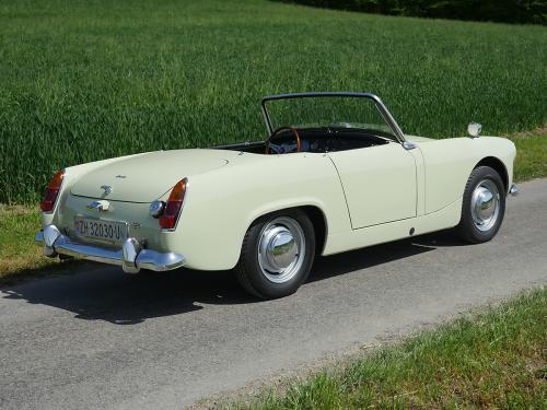 austin healey sprite MKII fiesta yellow 1964 0007 8