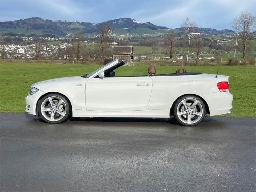 bmw 125i cabrio steptronic weiss 2008 0000 IMG 1