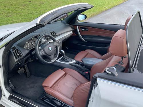 bmw 125i cabrio steptronic weiss 2008 0009 IMG 10