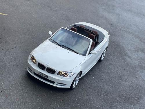 bmw 125i cabrio steptronic weiss 2008 0014 IMG 15