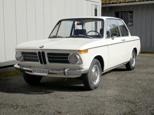 bmw 2002 weiss 1970 0002 03
