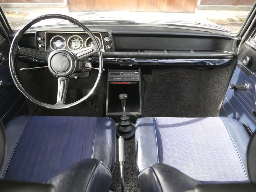 bmw 2002 weiss 1970 0015 16