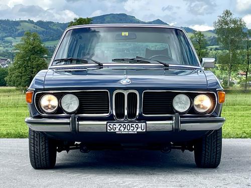 bmw 3-0 L E3 dunkelblau 1975 0005 IMG 6