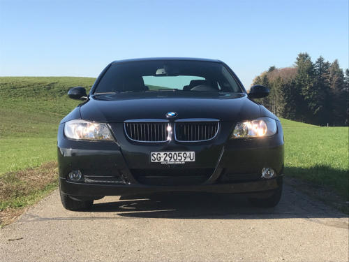 bmw 318i manual schwarz 2007 0004 Ebene 11