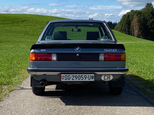 bmw 320 06 e21 coupe sd nauticblau 1982 0006 IMG 7