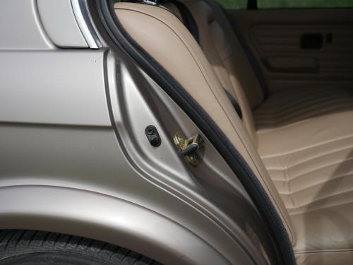 bmw 325 IX automatik beige 1989 0013 14