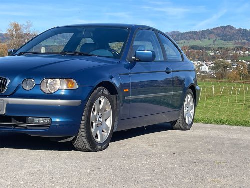 bmw 325 ti compact blau 2002 0004 IMG 5