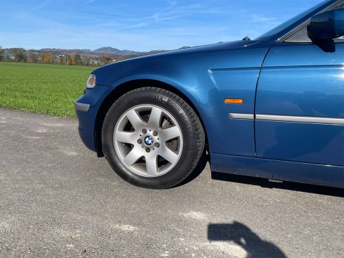 bmw 325 ti compact blau 2002 0010 IMG 11