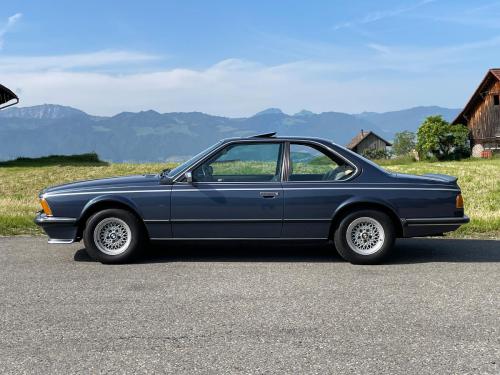 bmw 635 csi a coupe dunkelblau 1983 0000 IMG 1