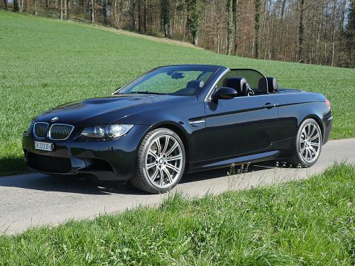 bmw m3 cabrio v8 s65 schwarz 2008 0001 aP1520891