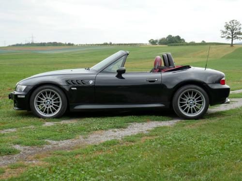 bmw z3 3-0 roadster schwarz rot 2001 0000 1