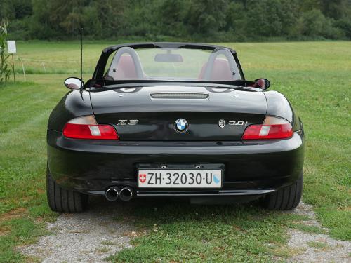 bmw z3 3-0 roadster schwarz rot 2001 0010 11