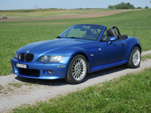 bmw z3 3-0i roadster estorilblau 2001 0001 2