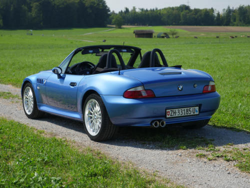 bmw z3 3-0i roadster estorilblau 2001 0008 9