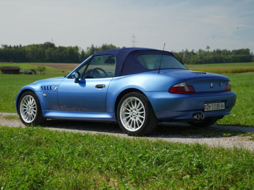 bmw z3 3-0i roadster estorilblau 2001 0012 14